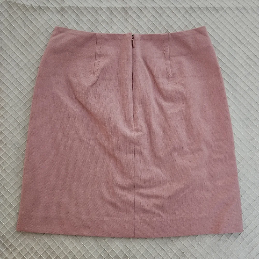 LOFT Petite Pink Mini Skirt - Picture 6 of 12